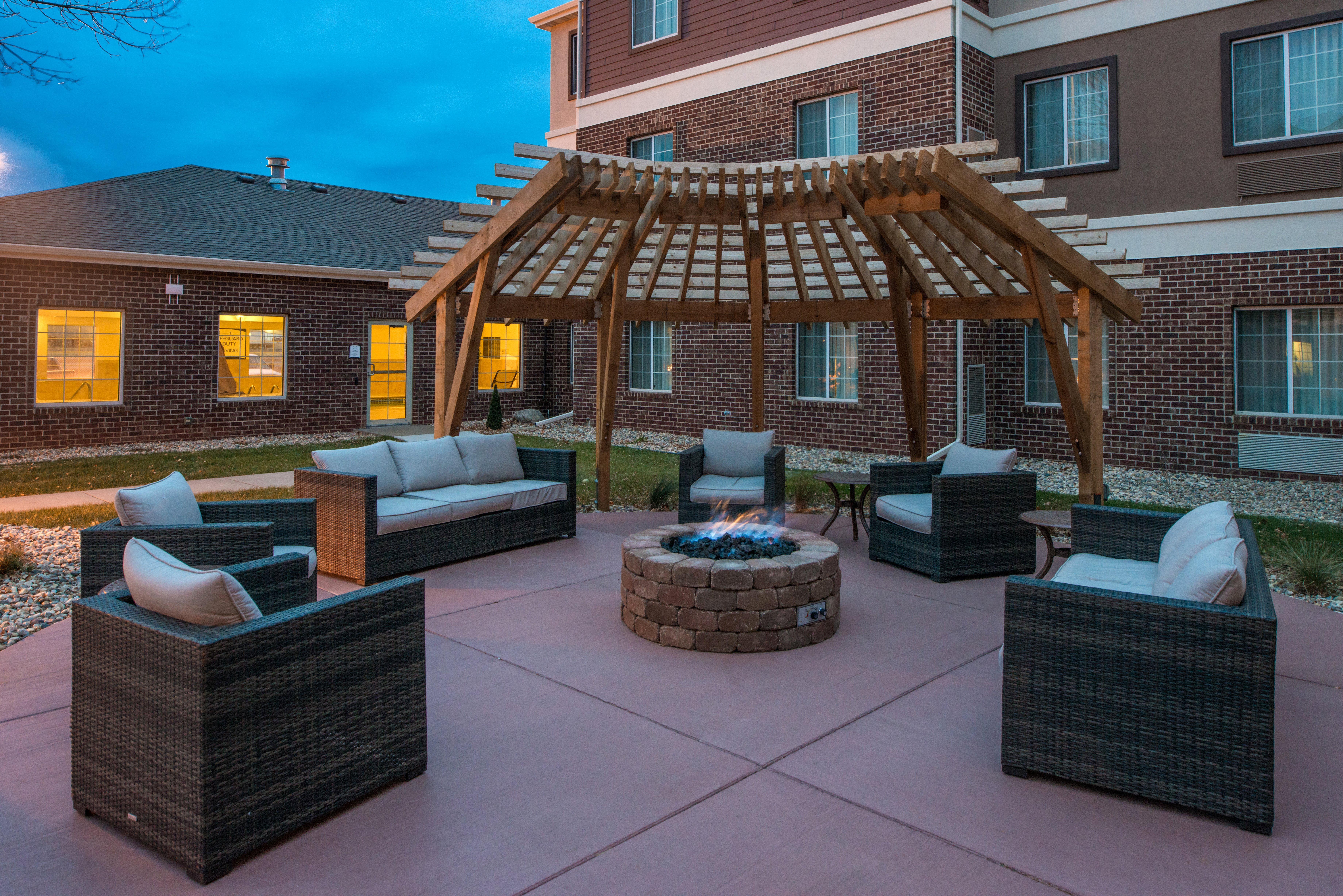 Staybridge Suites Sioux Falls At Empire Mall By Ihg Exterior photo