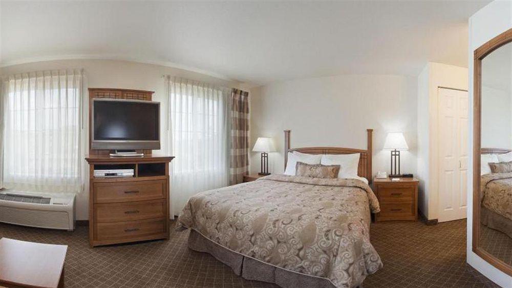 Staybridge Suites Sioux Falls At Empire Mall By Ihg Exterior photo